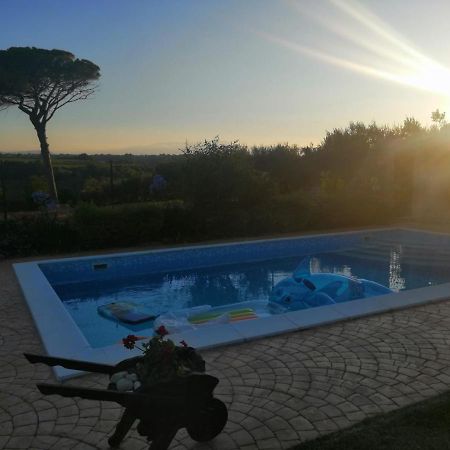 Villa Oscar Васто Екстериор снимка